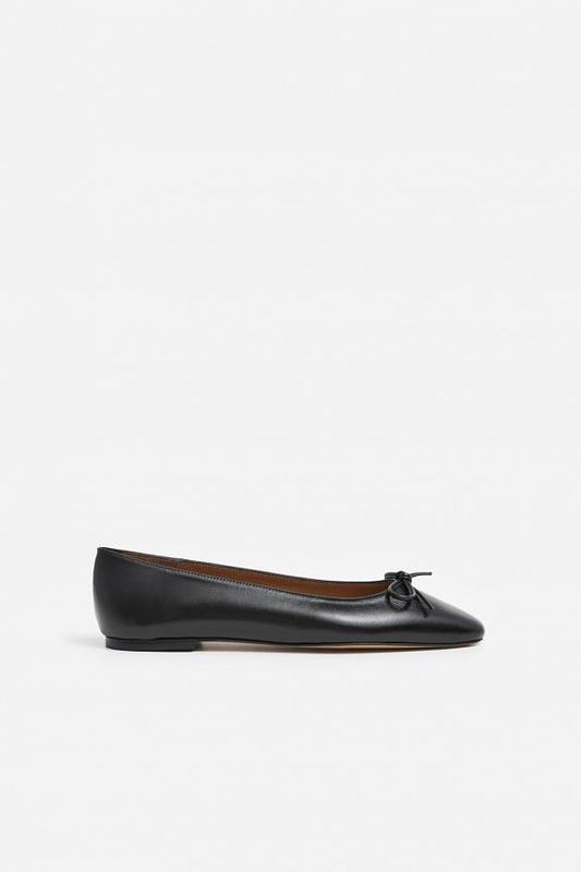 Bodil leather black